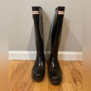 Hunter Original Tall Gloss Rain Boots size 8